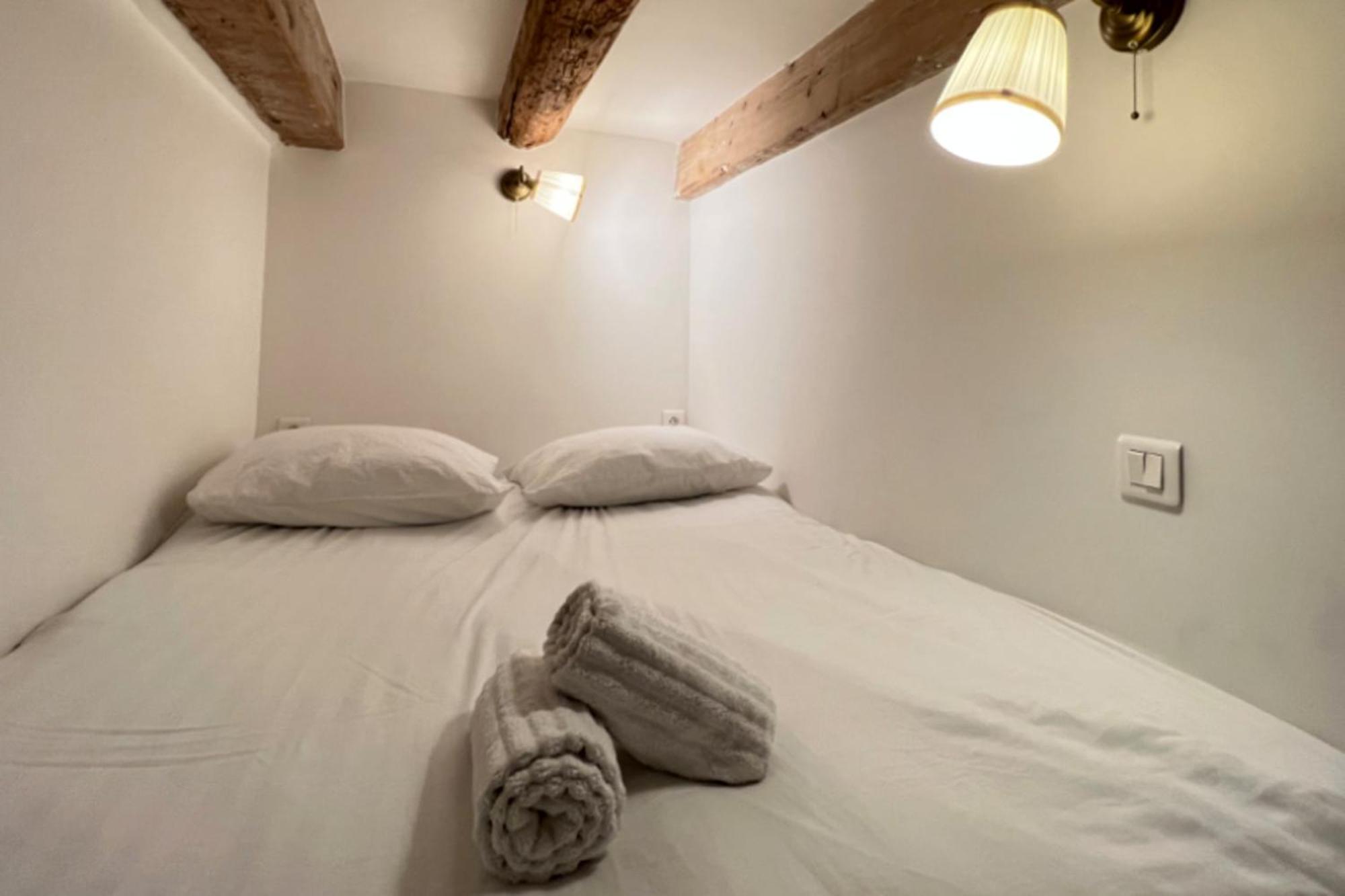 Le Nid Douillet - Vieux Port Apartment Marseille Ngoại thất bức ảnh